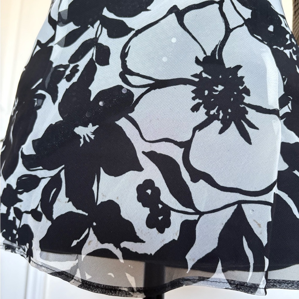Vintage Jessica Howard Floral Black and White Sleeveless Scoop Neck Sequin Top - Picture 7 of 9